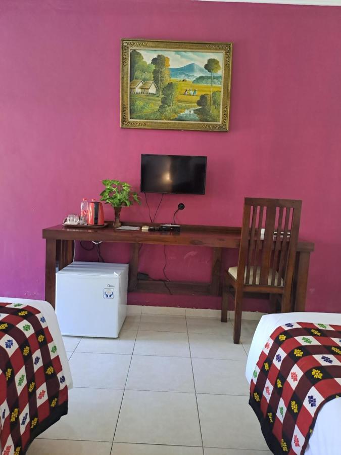 Hotel Lovina Beach Hotel