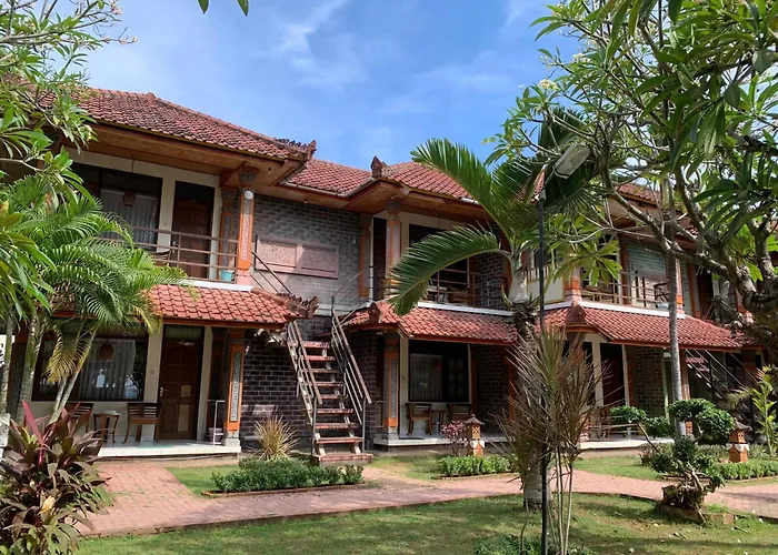 Lovina Beach Hotel