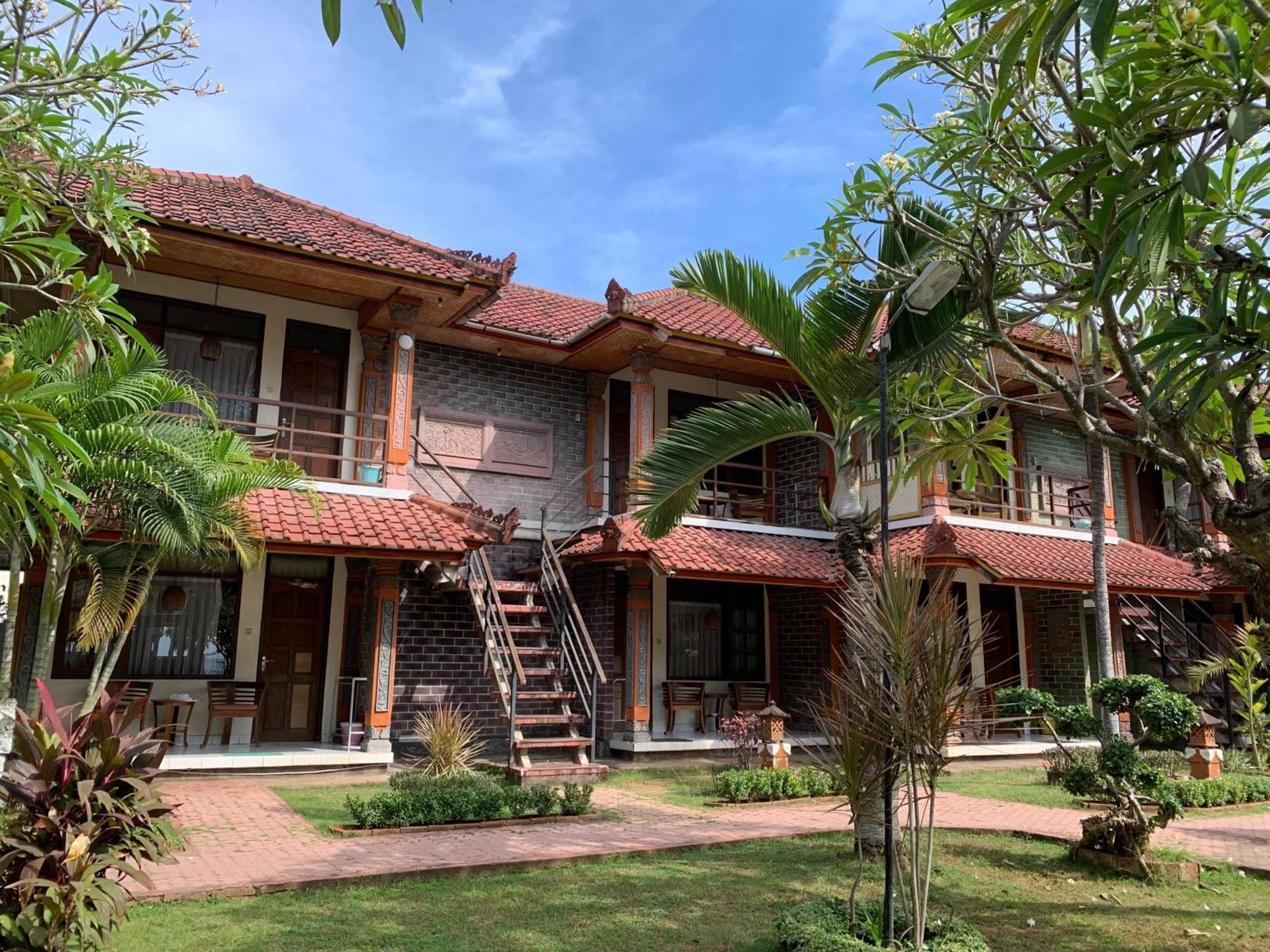 Lovina Beach Hotel Lovina (Bali)