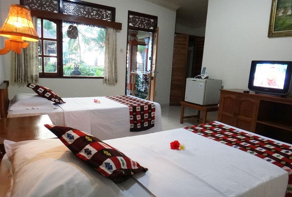 Lovina Beach Hotel Lovina (Bali)
